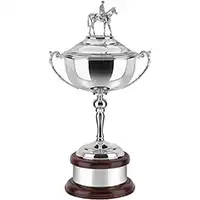 17.25in Horse & Jockey Winners Cup Award